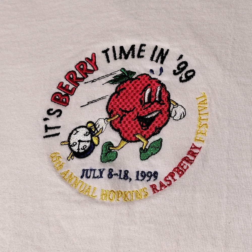 Hopkins Raspberry Festival T Shirt 1999 Fruit of the Loom Men Sz M - Imperfect